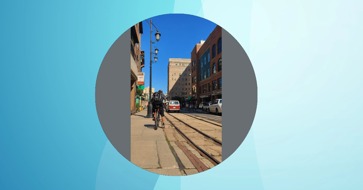 Urban Magic: 8 Serene Photography Ideas for Your City Escape